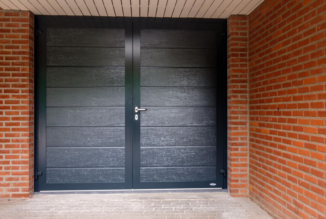 Tijman Kozijnen - openslaande garagedeuren